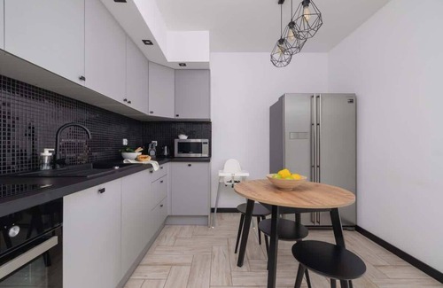 Lagiewniki Appartement | Piltza 40A | Prestigious Apartment | Parking