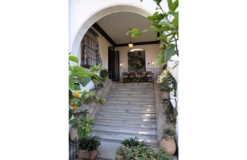 Imperia Villa | Manoir Pinarello