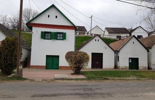 Villanykovesd Appartement | Pincesor Apartman