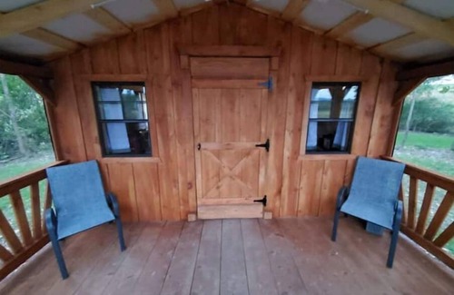 Rock Stream Cabine | Pine Cone Off grid cabin near Watkins Glen, NY!