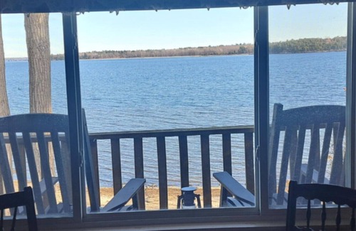 Plattsburgh Cabine | Charmant chalet 1 BR à l'année sur le lac Champlain
