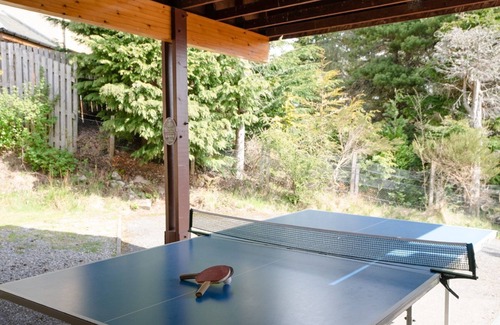 Boat of Garten Maison | Pine Ridge Lodge - a lodge that sleeps 8 guests in 4 bedrooms