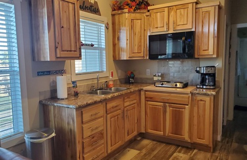 Bayfield Cabine | Pine River Model Cabin | Riverfront Views/Access - Privacy, A/C, Near Town