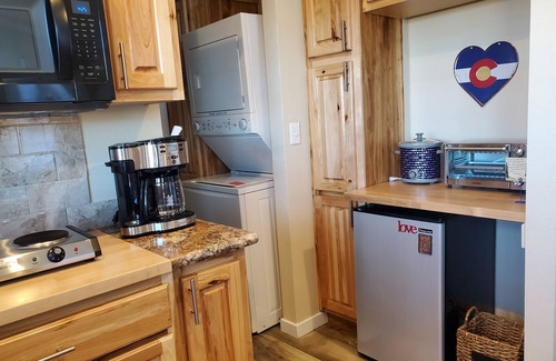 Bayfield Cabine | Pine River Model Cabin | Riverfront Views/Access - Privacy, A/C, Near Town