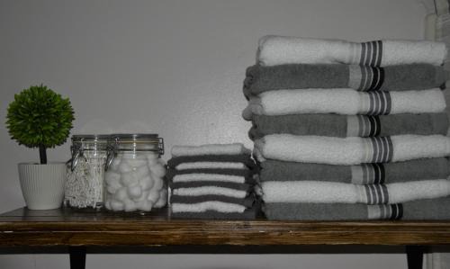 Lexington Maison | Pine Song Retreat
