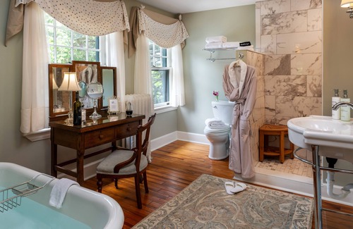 Historic Montford Lit Et Petit-Déjeuner | Pinecrest Bed & Breakfast