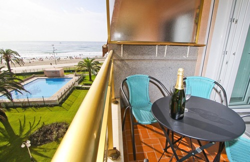 La Pineda Appartement | PINEDA 4 avec vue mer et la piscine