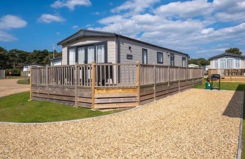 Wells-next-the-Sea Cabine | Pinewoods Beach Luxe no.4 – dog friendly