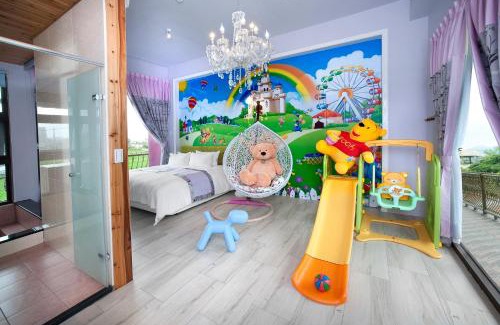 Dongshan Maison | Pink Castle House