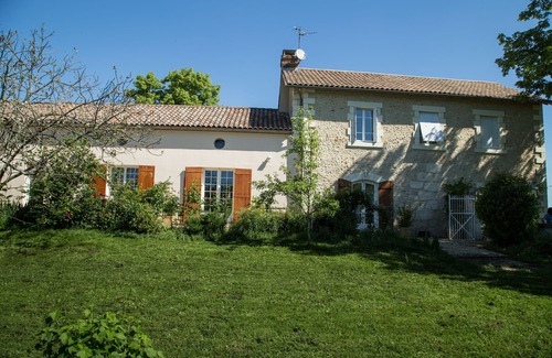 Vergt Maison | Chambe rose : charme et douceur