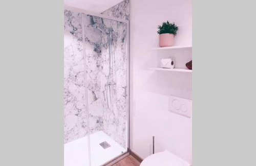 Nimy Appartement | Pink studio Mons ✓ TOP position !