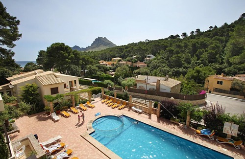 Cala San Vicente Appartement | PINOS ALTOS 0.. Pretty apartment in Cala San Vicenç.
