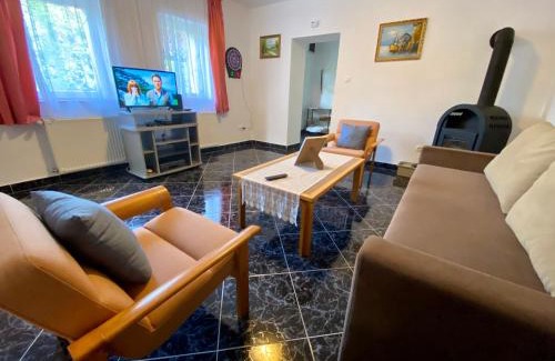 Csokvaomany Maison | Pipacs Vendégház