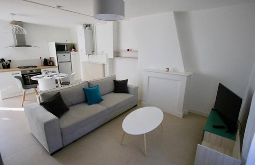 Ecartelee-Bonabry-Orieres-Paron Appartement | Pipon