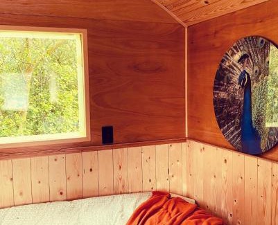 Jubbega Autre | Pipowagens bij Pannenkoekenrestaurant & Camping De Koppenjan 'Een uniek verblijf met kinderspeelboerderij'