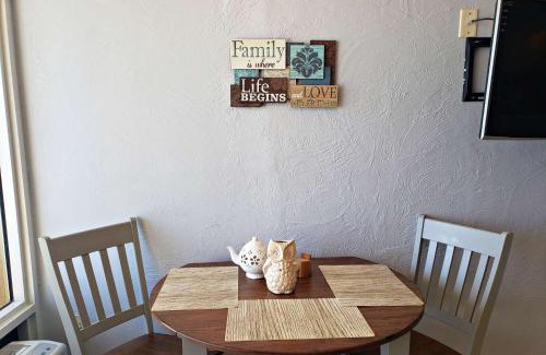 Daytona Beach Shores Maison | Pirates Cove Condo Unit #407