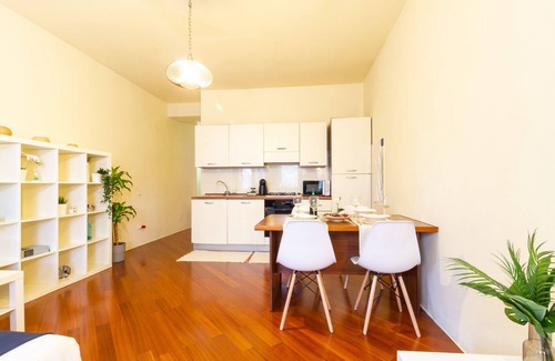 Pisa City Centre Appartement | [PISA STATION - CENTER] Elegant apartment with Netflix