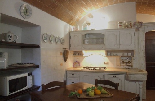 Pisa City Centre Maison | Belvilla by OYO Le Volte