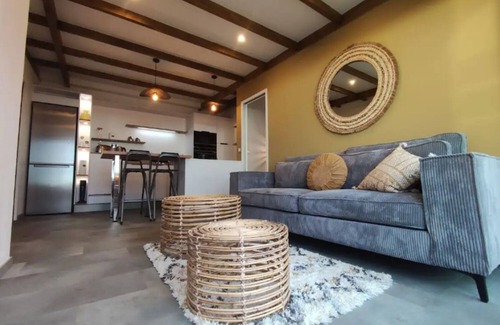 Les Avirons Appartement | piscine chauffée et vue mer imprenable