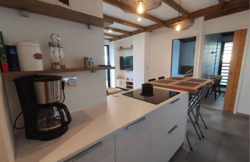 Les Avirons Appartement | piscine chauffée et vue mer imprenable