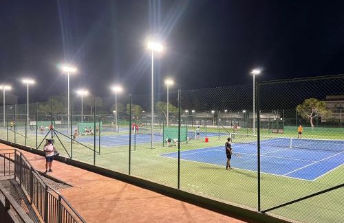 Los Geraeos Appartement | Piso con AC, piscina y pista de pádel y tenis en Águilas