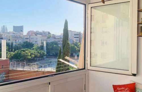 El Clot Appartement | Piso en Poblenou vista a la Sagrada Familia