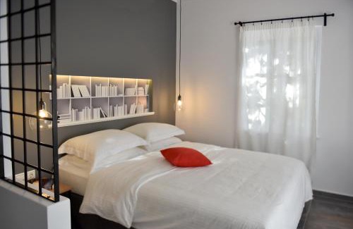 idhra Maison | Piteoussa