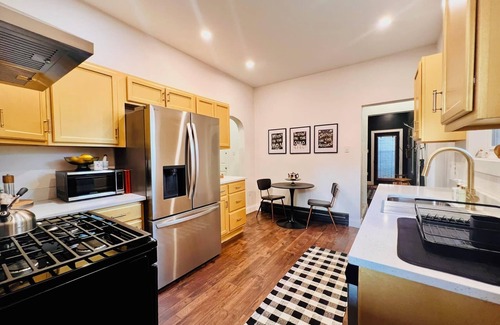Lawrenceville Maison | Pittsburgh History Eclectic Luxury Upper Lawrenceville