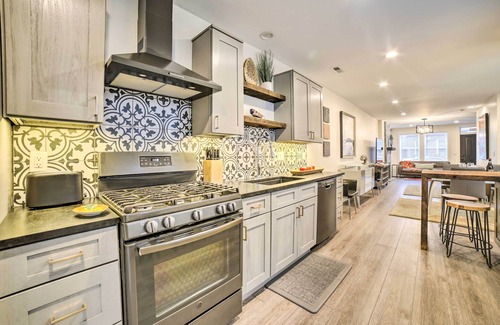 Mexican War Streets Maison | Pittsburgh Home: Walkable Location!