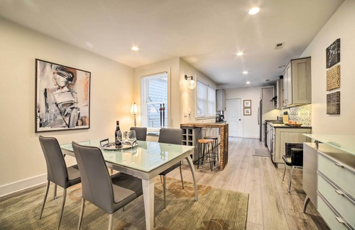 Mexican War Streets Maison | Pittsburgh Home: Walkable Location!