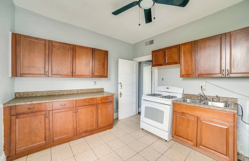 Ross Township Appartement | Expansive Pittsburgh Apt - 11 minutes du centre-ville!