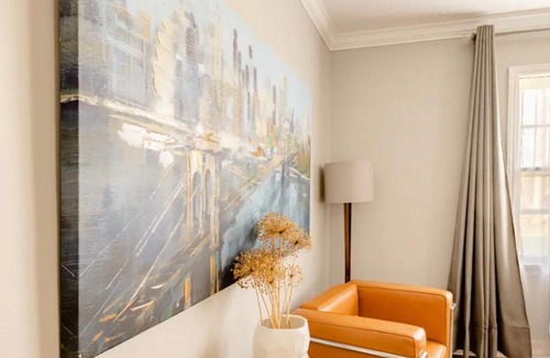 Pittsford Maison | Pittsford Garden Retreat
