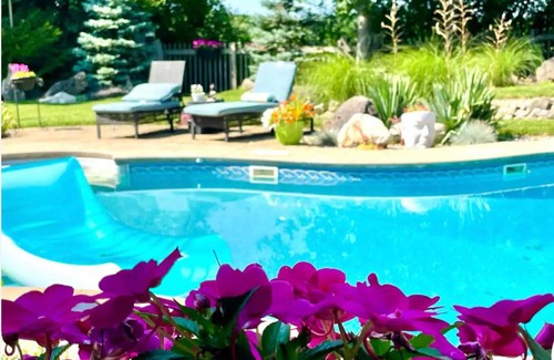 Pittsford Maison | Pittsford Garden Retreat