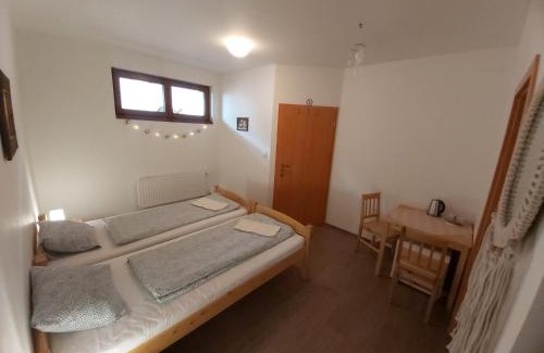Lhota pod Libcany Maison | Pivní lednice