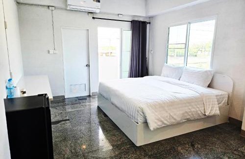 Mueang Samut Prakan District Hôtel | PKK hotel Residence