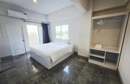 Mueang Samut Prakan District Hôtel | PKK hotel Residence