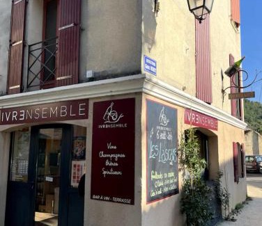 Buis-les-Baronnies Maison | Place du Portail des Frères Prêcheurs
