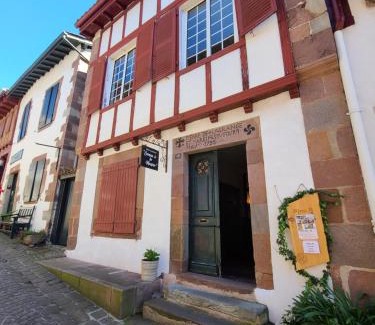 Saint-Jean-Pied-de-Port Maison | Plan B