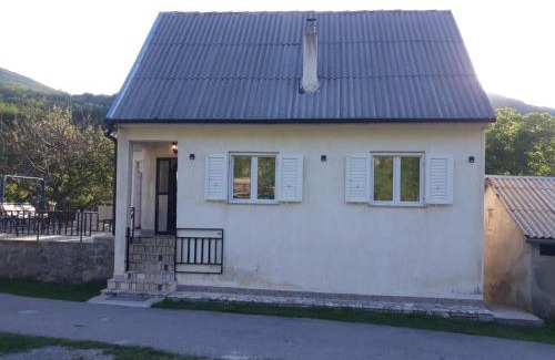 Senj Maison | PLANINSKI MIR Rukavine