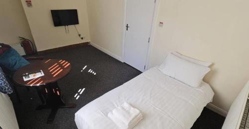 Mynydd Isa Appartement | Plas Bellin Studios