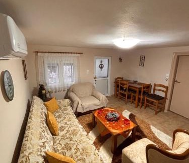Trikala Appartement | Platanos Village Home
