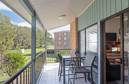 Nelson Bay Appartement | Plattens 2 great duplex so close to the water