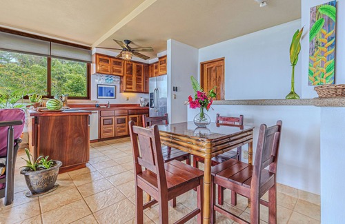 Dominical Maison | Playa Guapil near Dominical 25 Acre Estate - Amazing Ocean Views & Wildlife!!
