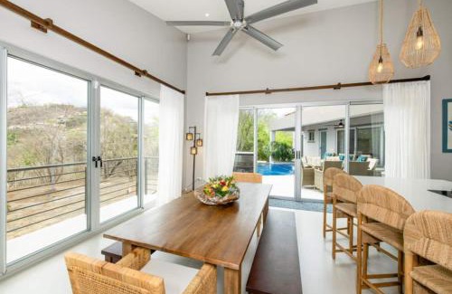 Panama Beach Maison | Playa Hermosa 4br Sleep 8 Private Pool Ocean View
