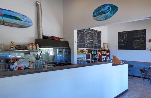 Los Pargos Cabine | Playa Negra Surf Lodge