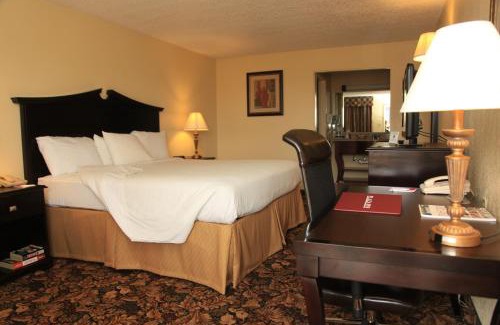 Claydesta Plaza Hôtel | Plaza Inn Midland