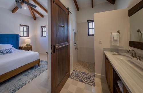 Las Catalinas Appartement | Plaza Mercado 24 At Las Catalinas