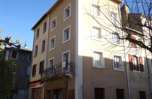 Saint-Jean-du-Bruel Maison | Appartement 2 agréable au coeur du village