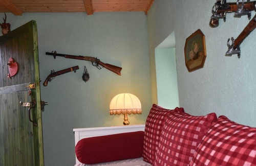 Damgarten Appartement | Pleasant Apartment in Damgarten with Garden and Terrace