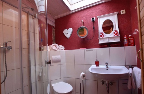 Damgarten Appartement | Pleasant Apartment in Damgarten with Garden and Terrace